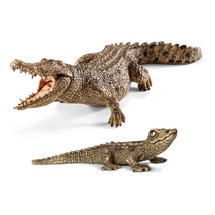 Крокодил с детенышем